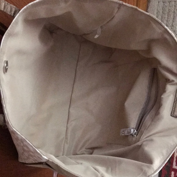 GloveIt Tote, 3 Zip Purse, & Wristlet - Picture 2 of 5